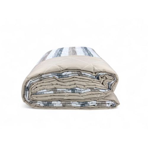 Folded view peach-effect microfiber quilt - Made in Italy