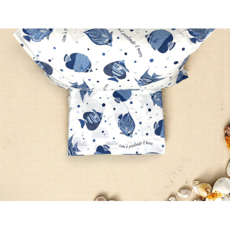 Parure de lit « How Deep is the Sea » avec imprimé poisson bleu sur fond blanc